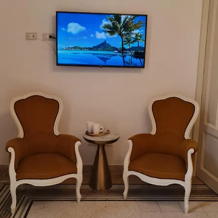 Maisonnouveau 3* Palermo
