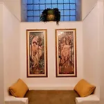 לינה וארוחת בוקר Maisonnouveau